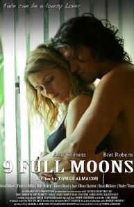 九個(gè)滿(mǎn)月